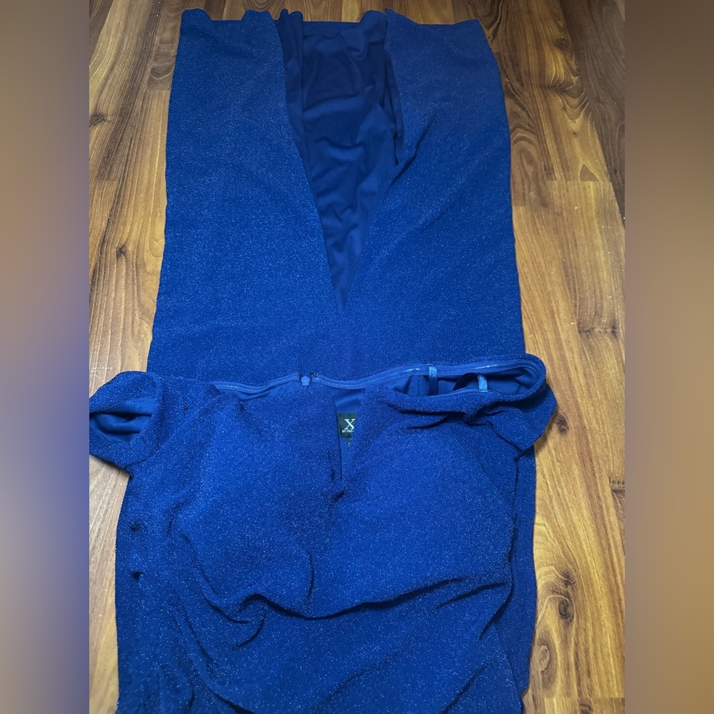 Xscape Cobalt Blue Glitter Stretch Off the Shoulder Evening Body Con Dress - Picture 4 of 10
